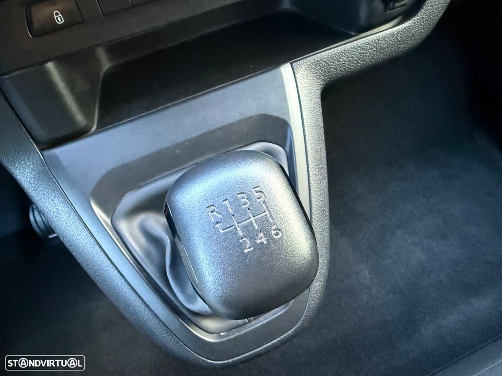 Toyota Proace Verso 1.5 D-4D L1 1.0T Comfort 9L - 23