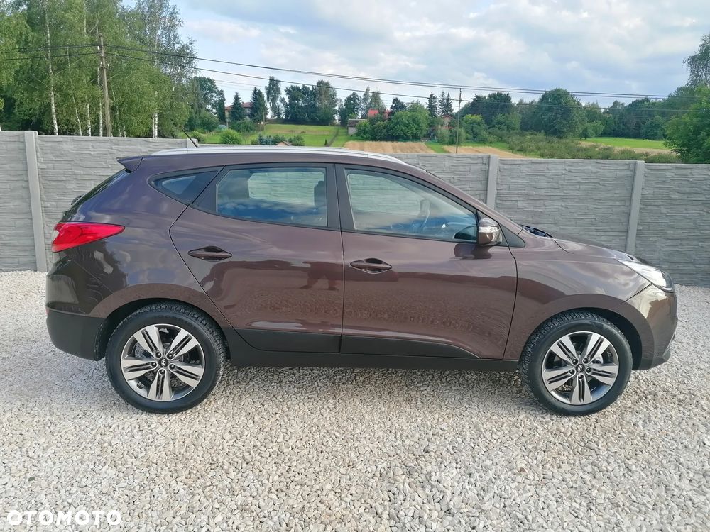 Hyundai ix35 1.6 2WD Fifa World Cup Edition - 8