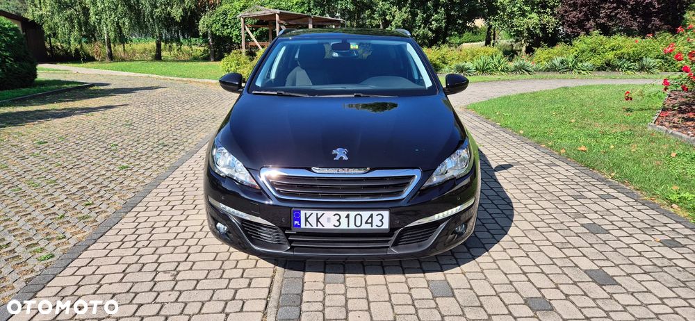 Peugeot 308 1.2 PureTech GPF Active Pack Business S&S EAT8 - 11
