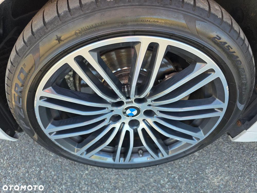 BMW Seria 5 520d xDrive M Sport Edition - 22