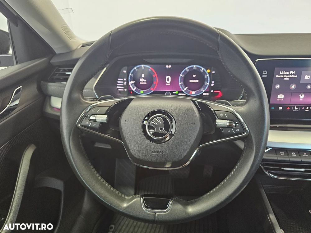Skoda Octavia 2.0 TDI DSG Style - 10