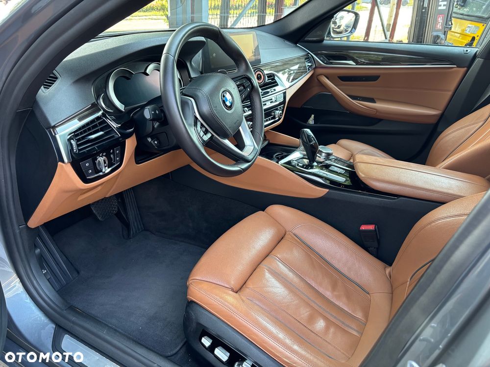 BMW Seria 5 - 30