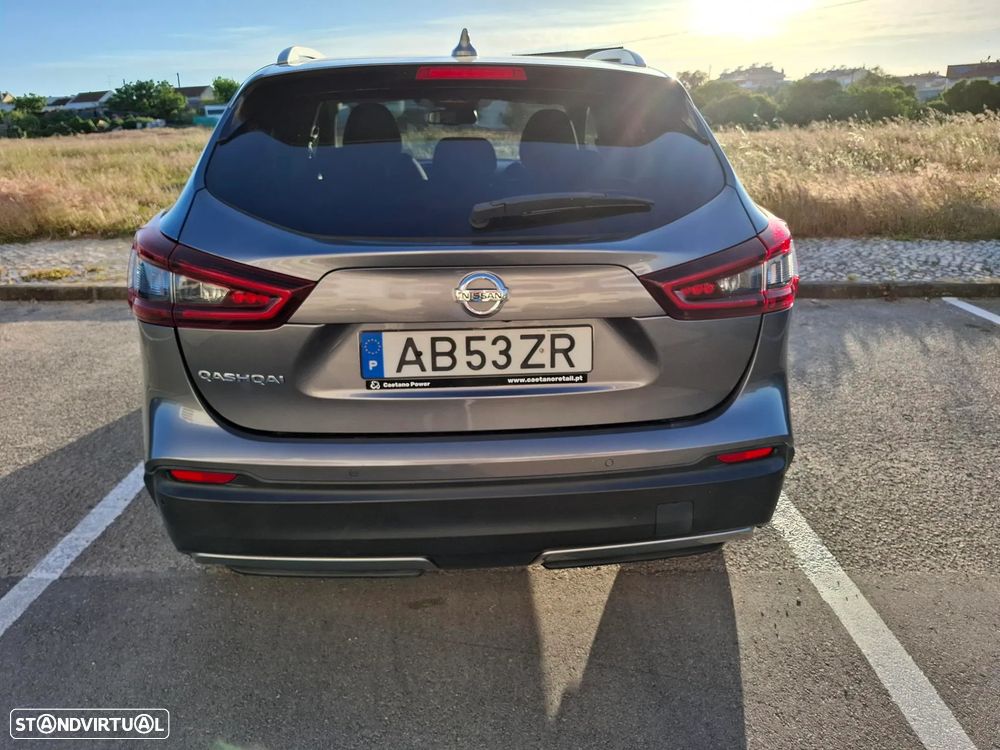 Nissan Qashqai 1.5 dCi N-Connecta J18 - 2