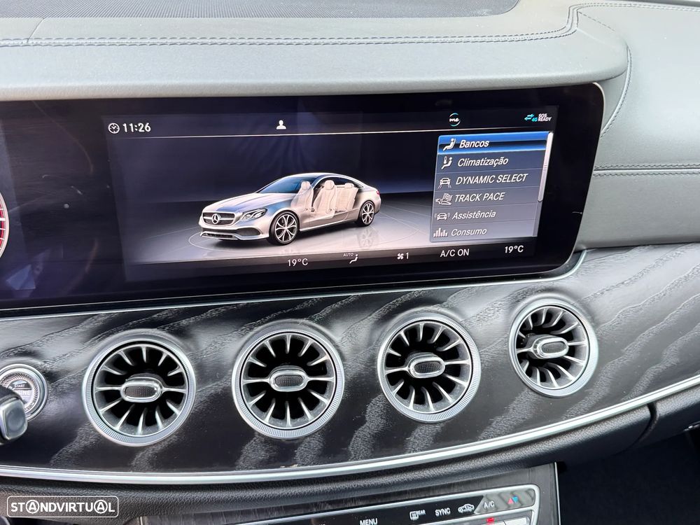 Mercedes-Benz E 53 AMG 4Matic+ - 35