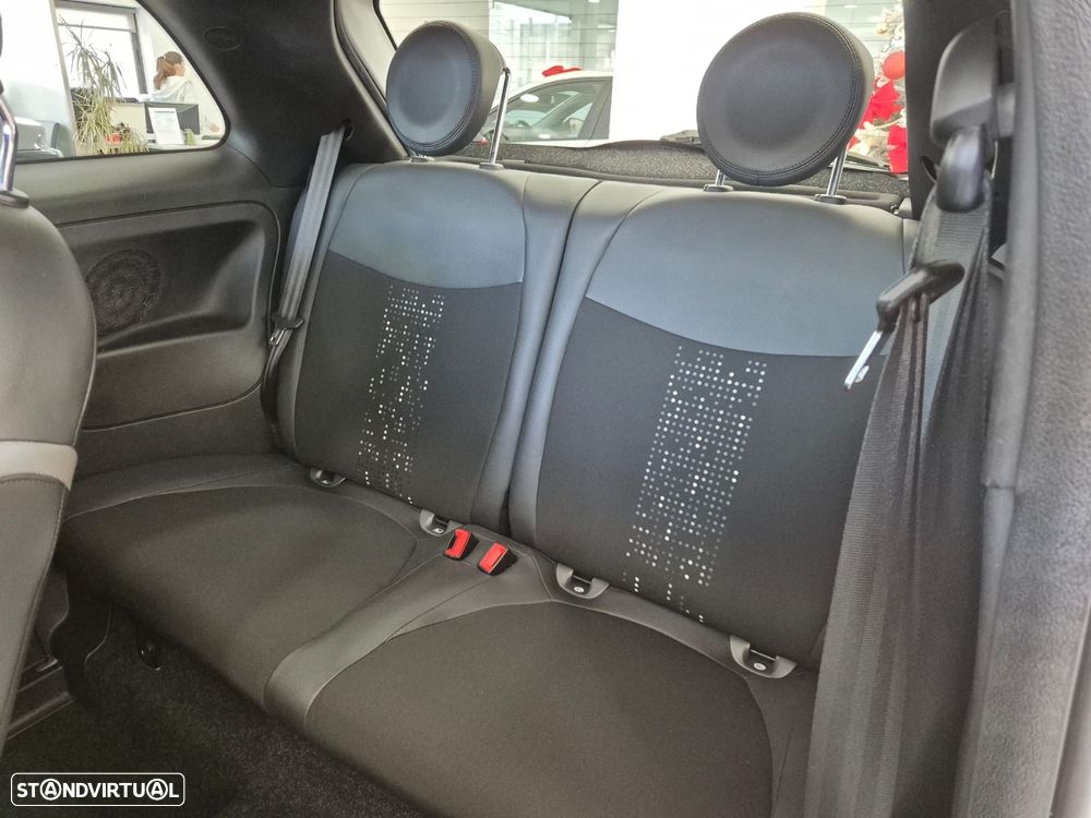 Fiat 500 1.0 Hybrid Connect - 12