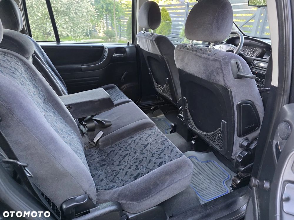 Opel Zafira 1.6 16V Elegance - 5
