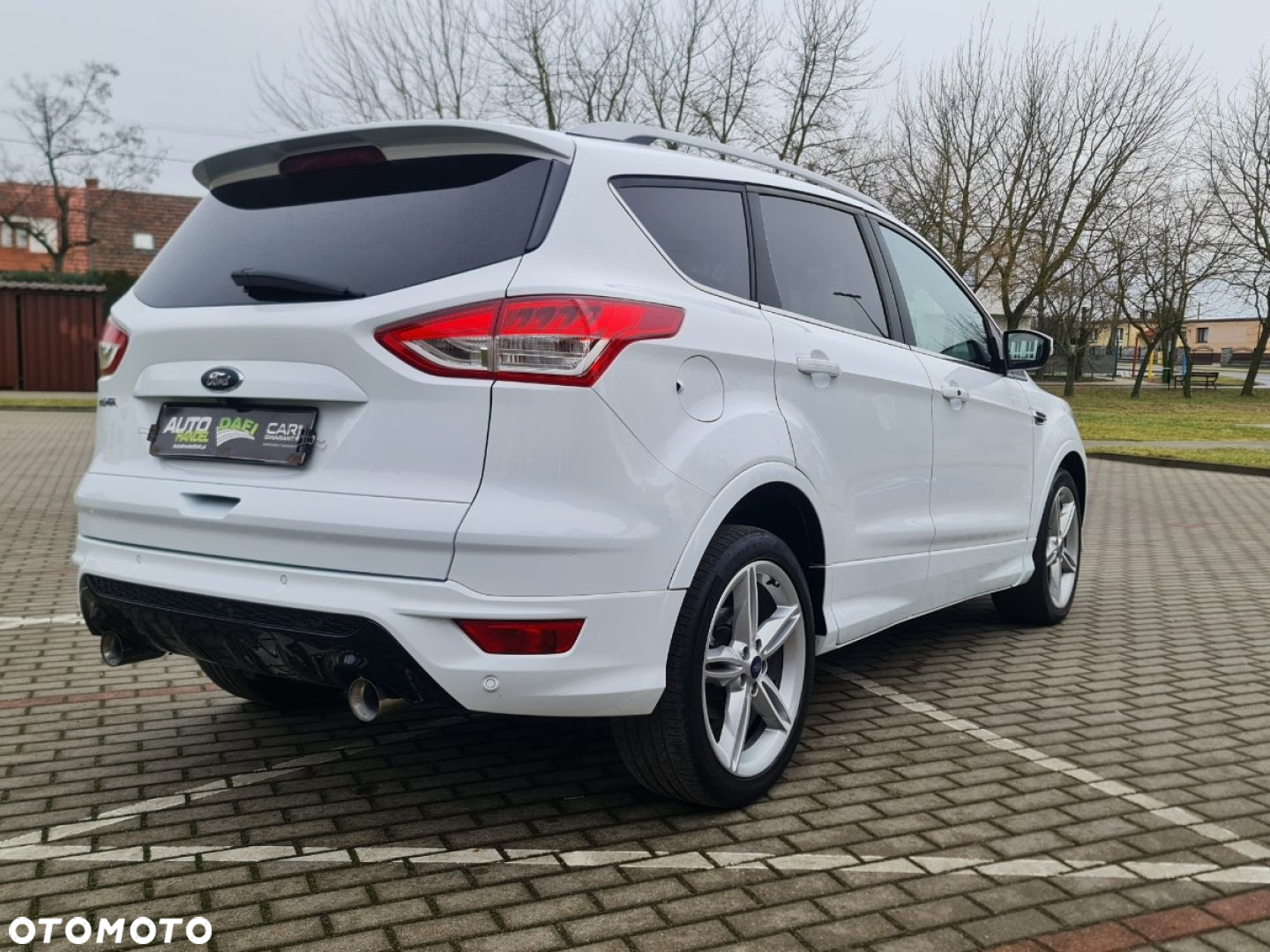 Ford Kuga - 5