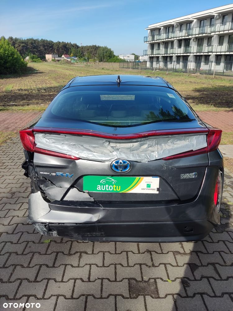Toyota Prius - 8