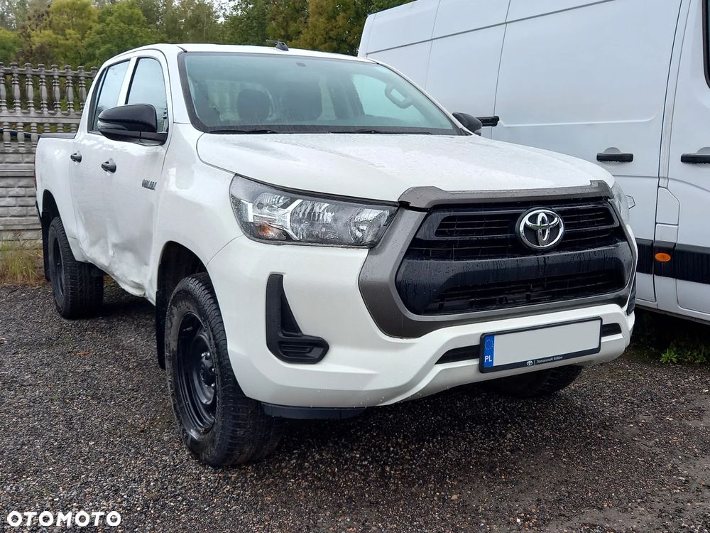 Toyota Hilux 2.4 D-4D Double Cab DLX 4x4 - 2