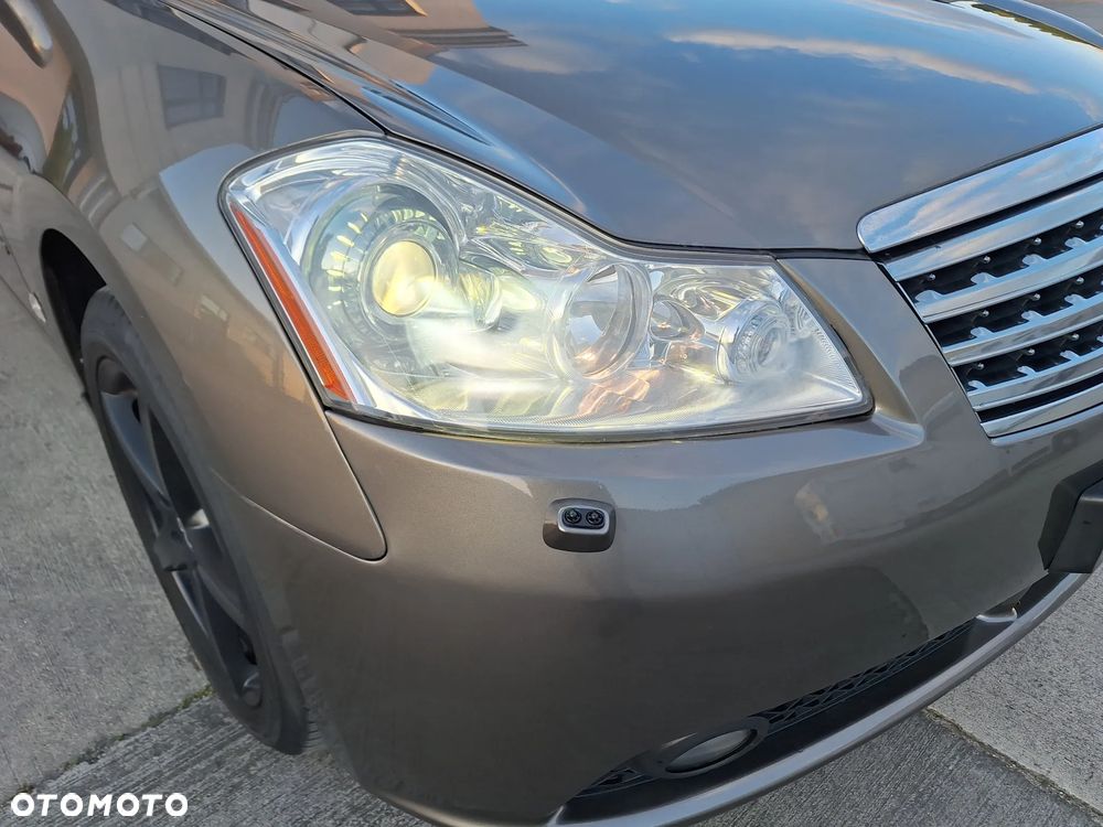 Infiniti M - 34