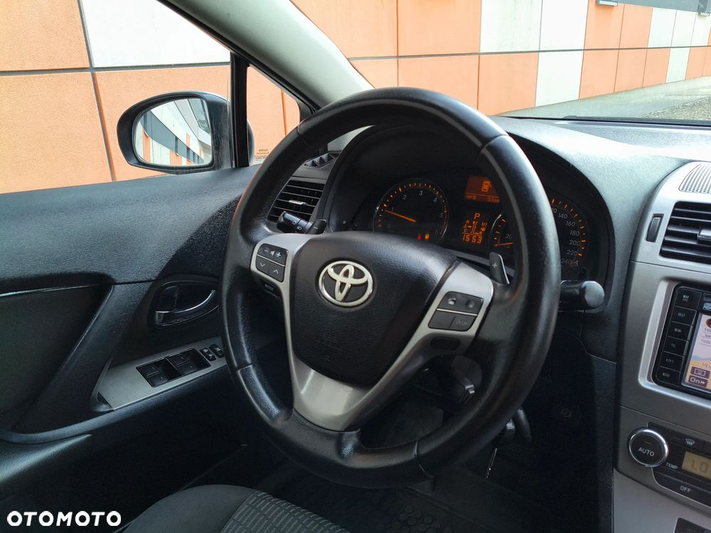 Toyota Avensis 2.2 D-4D Automatik Executive - 12