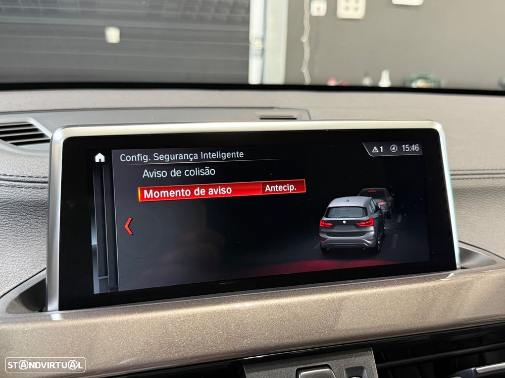 BMW X1 16 d sDrive Line xLine - 31