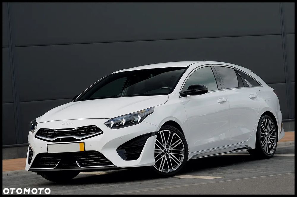 Kia ProCeed 1.5 T-GDI DCT7 OPF GT LINE - 3