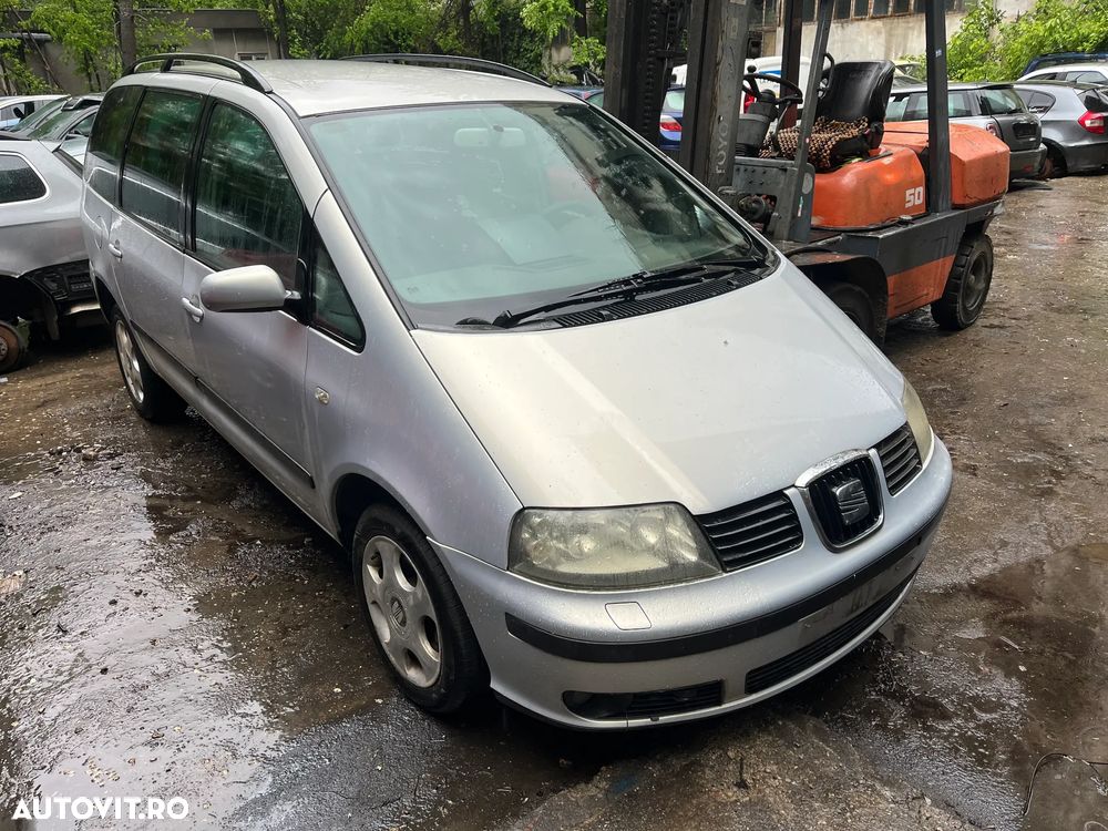 Dezmembrez Seat Alhambra 2003 gri argintiu 1,9 TDI cod AUY