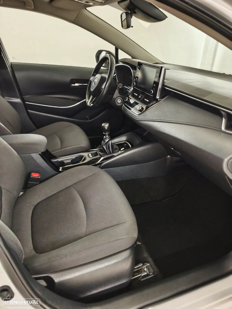 Toyota Corolla - 20