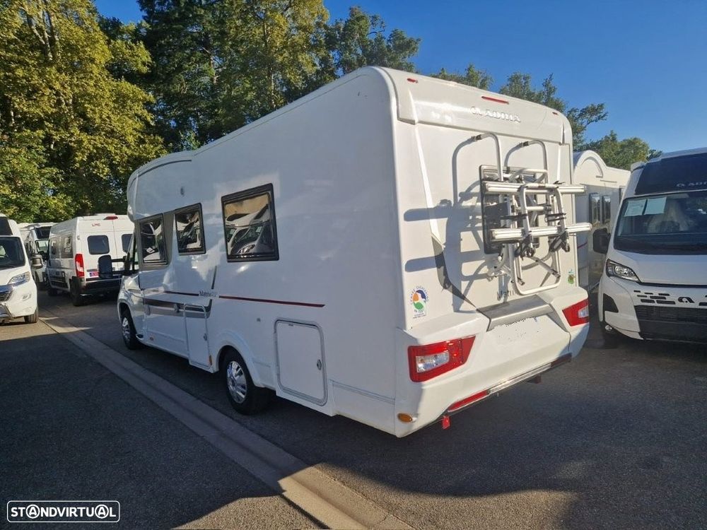Adria Matrix Plus 670 SLT Camas gêmeas - 2