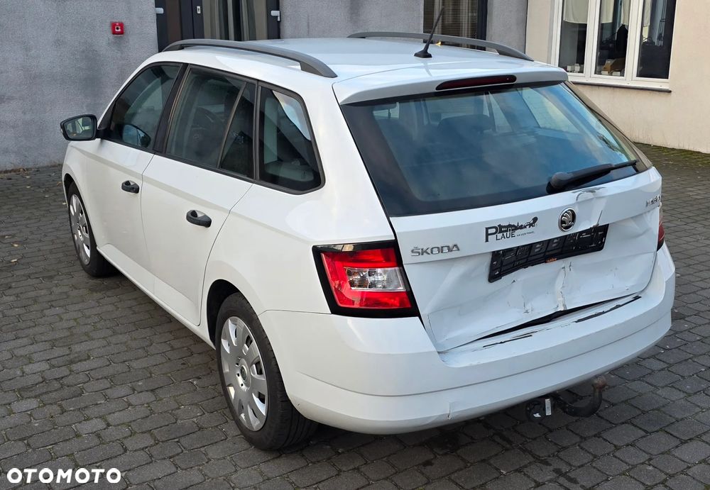 Skoda Fabia Combi 1.2 TSI Active - 3