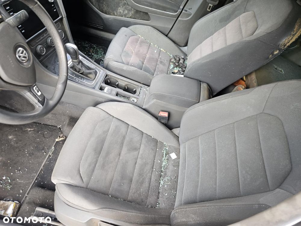 Volkswagen Golf 2.0 TDI (BlueMotion Technology) DSG Highline - 7