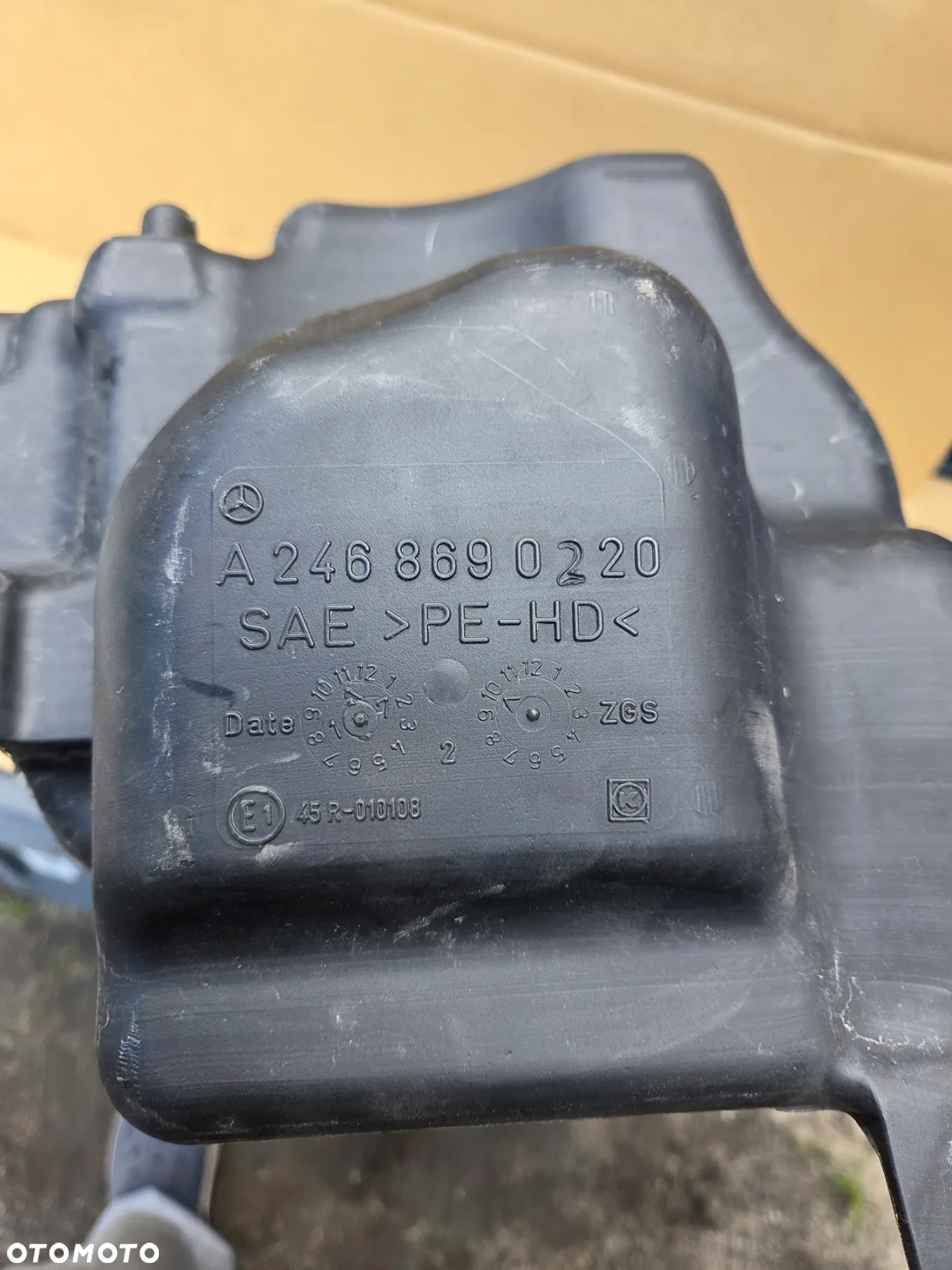 Zbiorniczek płynu do spryskiwaczy Mercedes CLA C117 GLA X156 A-KLASA W176 B-KLASA W246 A2468601160 A2468690220 - 8