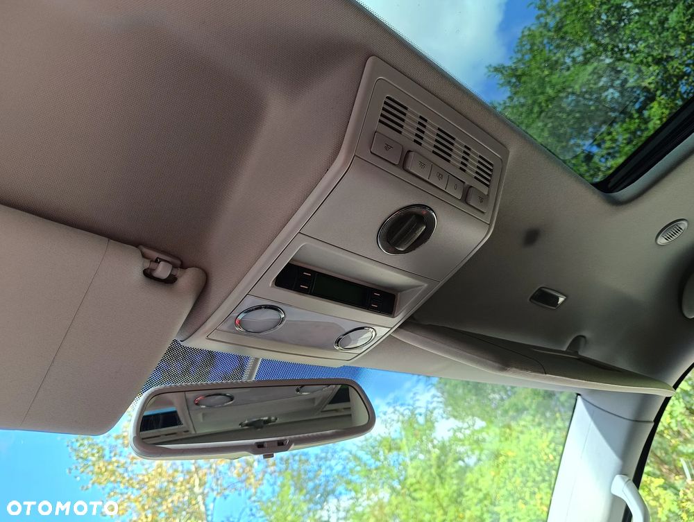 Volkswagen Multivan L1 Highline - 39