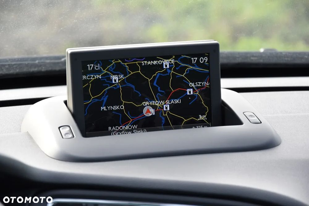 Peugeot 5008 HDI FAP 160 Automatik Allure - 24