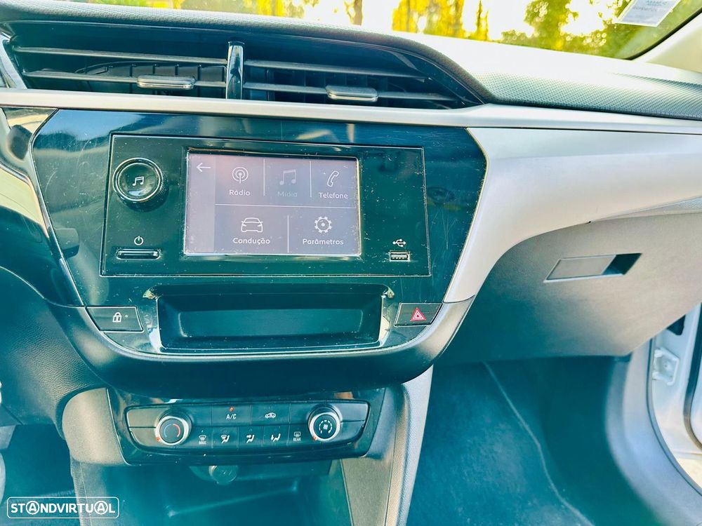 Opel Corsa 1.2 Edition - 17