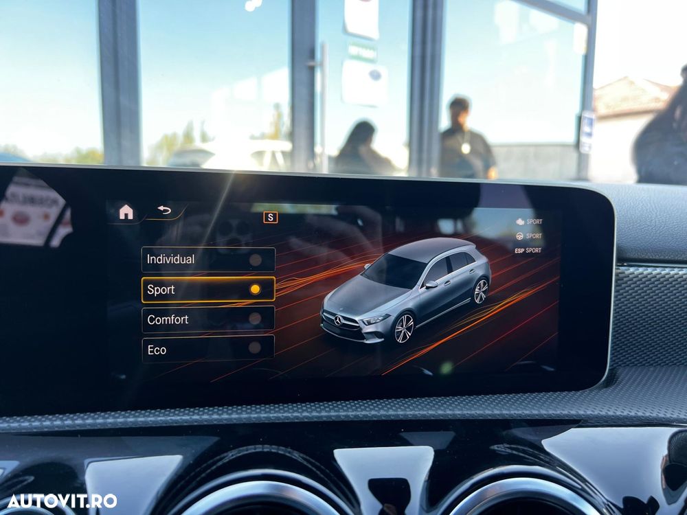 Mercedes-Benz A - 32