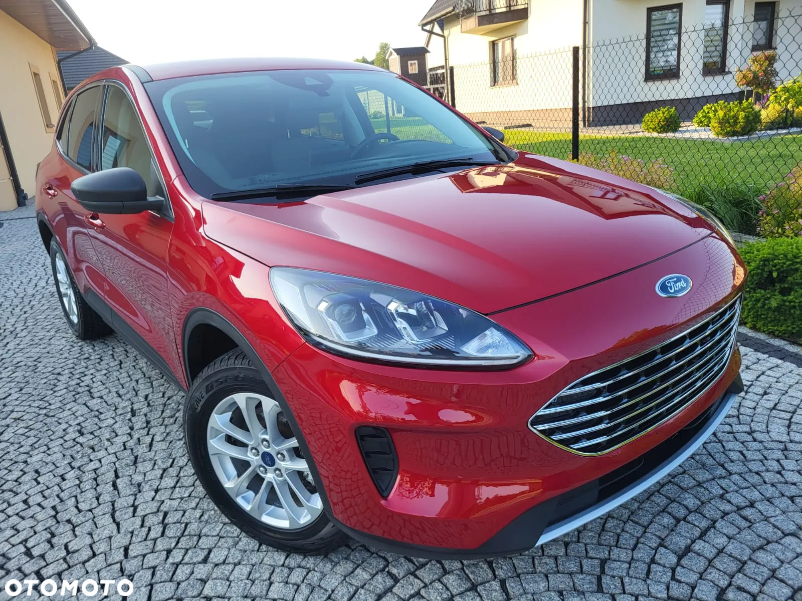 Ford Kuga - 3