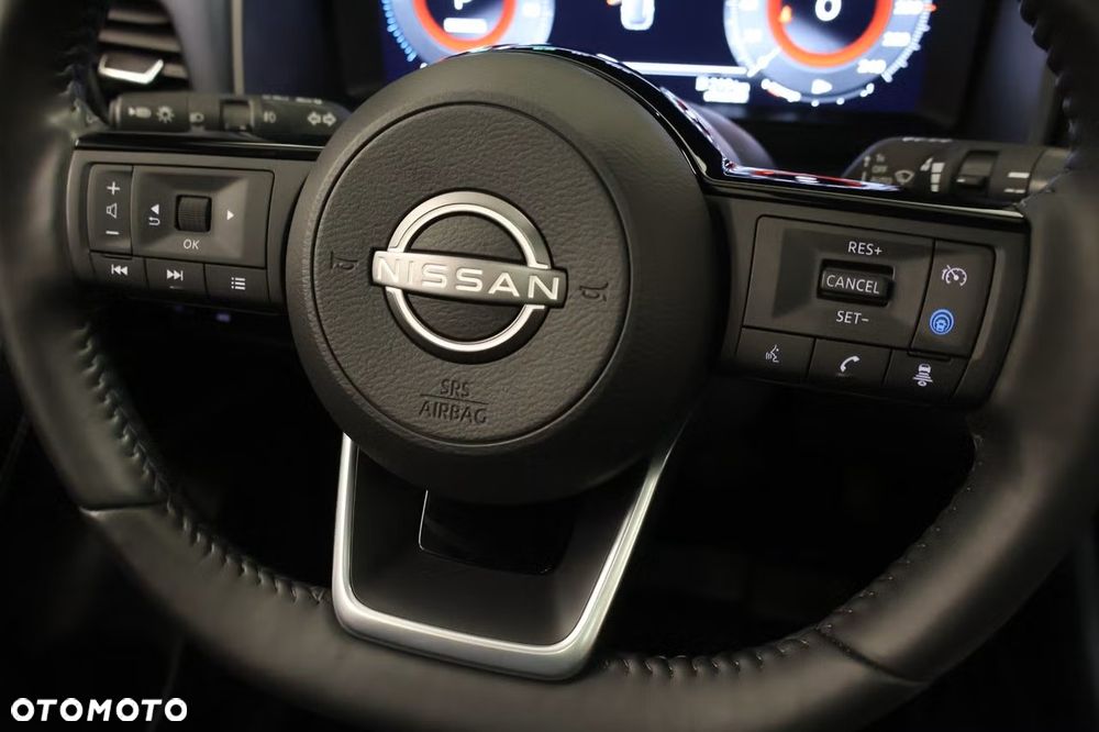 Nissan Qashqai - 12
