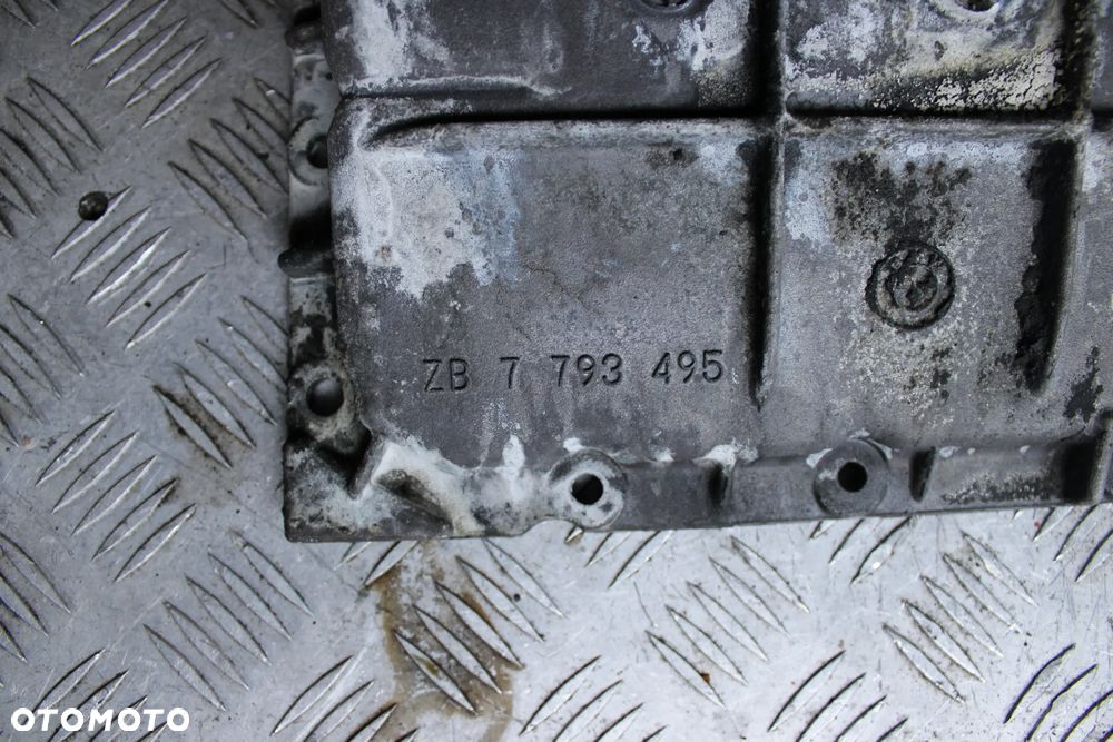 Miska BMW 5 (E60) 7793495 3.0L diesel 2008 - 4