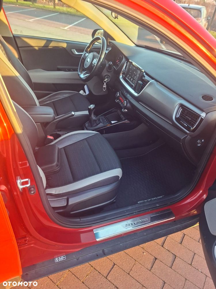 Kia Stonic 1.6 CRDi SCR L - 12