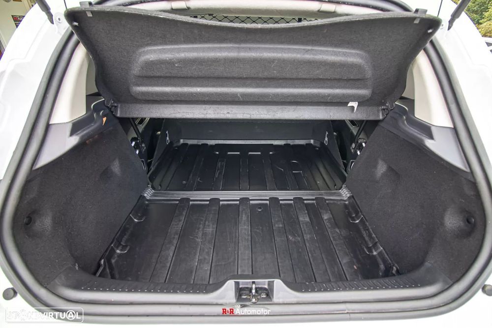 Renault clio iv 1.5dci van - 9