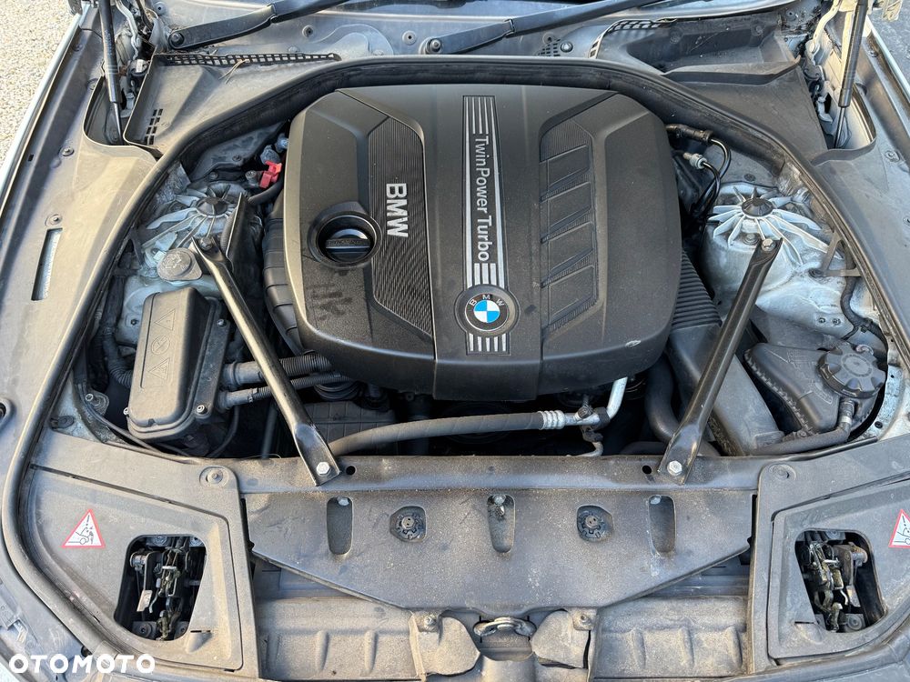 BMW Seria 5 520d - 16