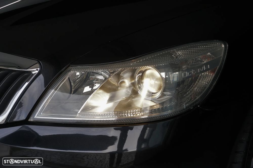 Skoda Octavia Break 1.6 TDi Elegance Pack - 26