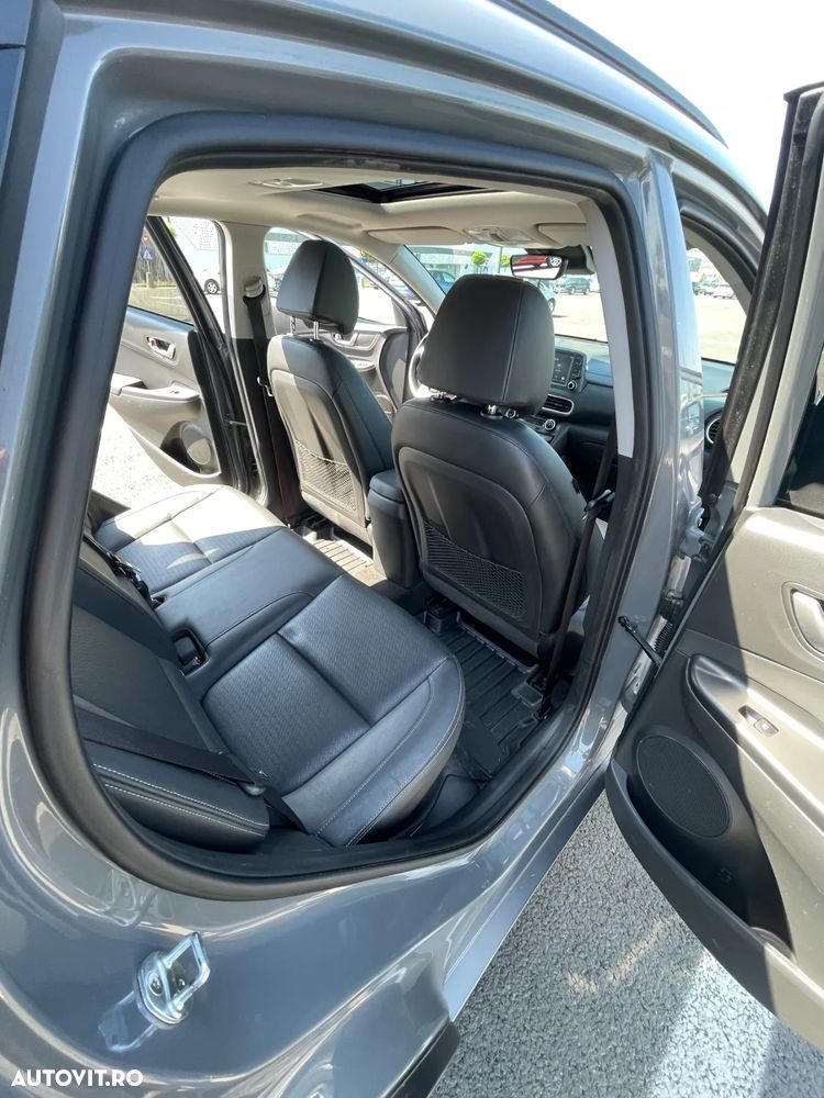 Hyundai KONA 1.6 CRDi DCT 4WD Premium - 8