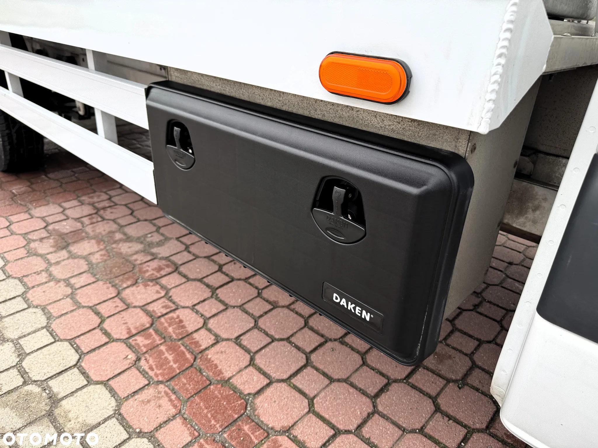 Mercedes-Benz Sprinter - 15