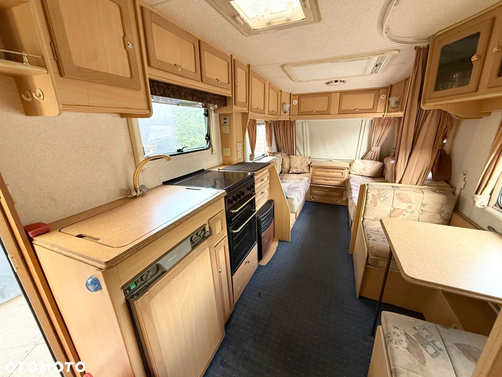 Fleetwood Colchester 500-EB - 15