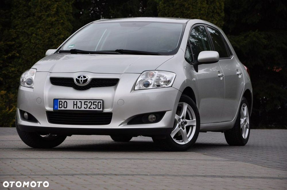Toyota Auris - 5