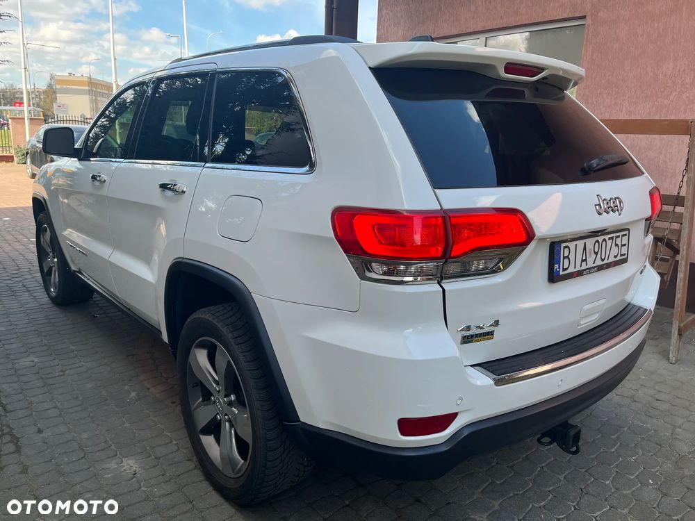 Jeep Grand Cherokee - 9