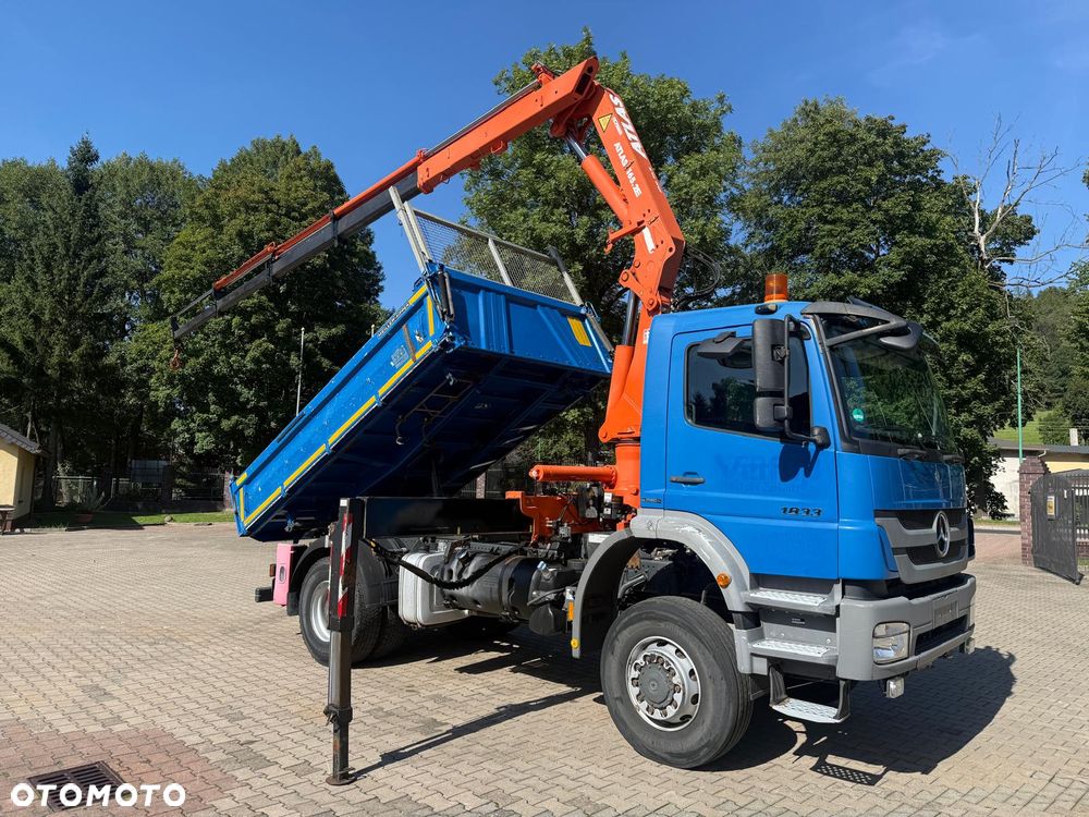 Mercedes-Benz 1833 AXOR AK wywrotka 4x4 3-str. z dużym HDS ALTAS 165.2 - 2