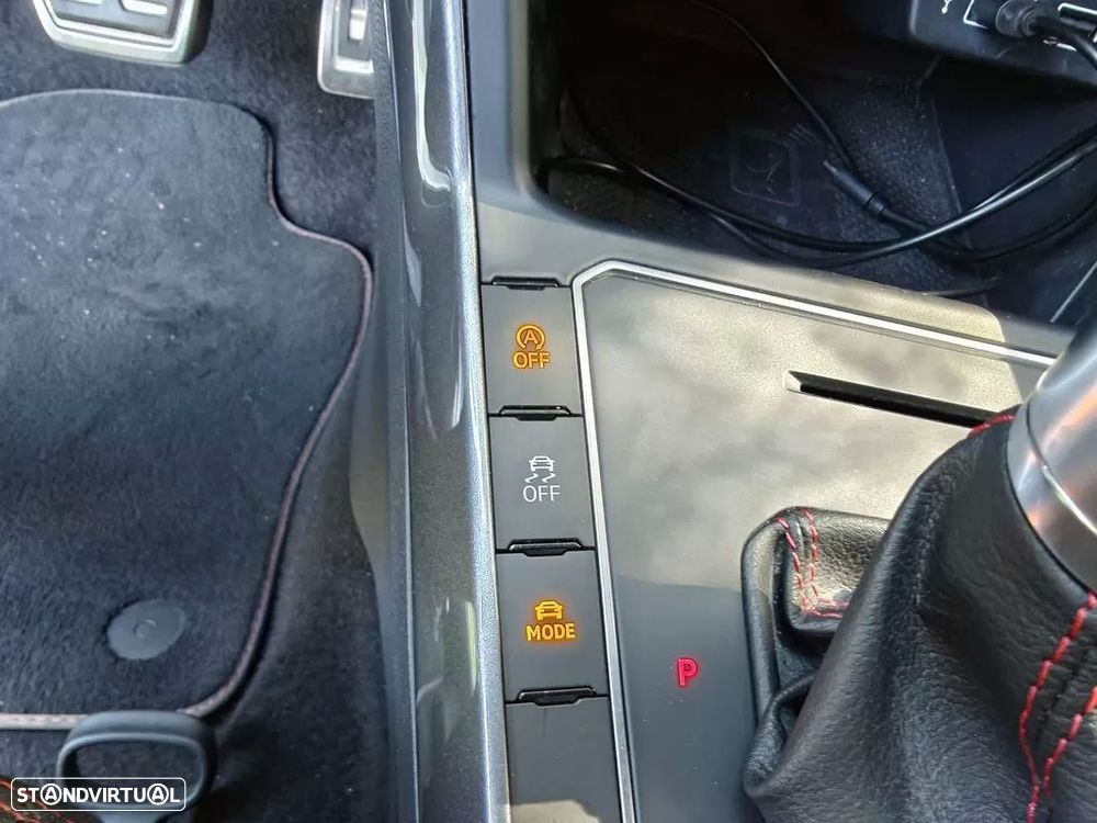 VW Polo 2.0 TSI GTI DSG - 47