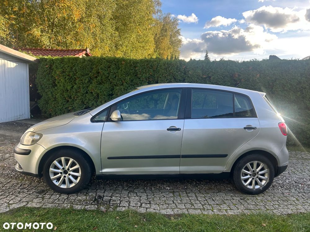 Volkswagen Golf Plus - 1