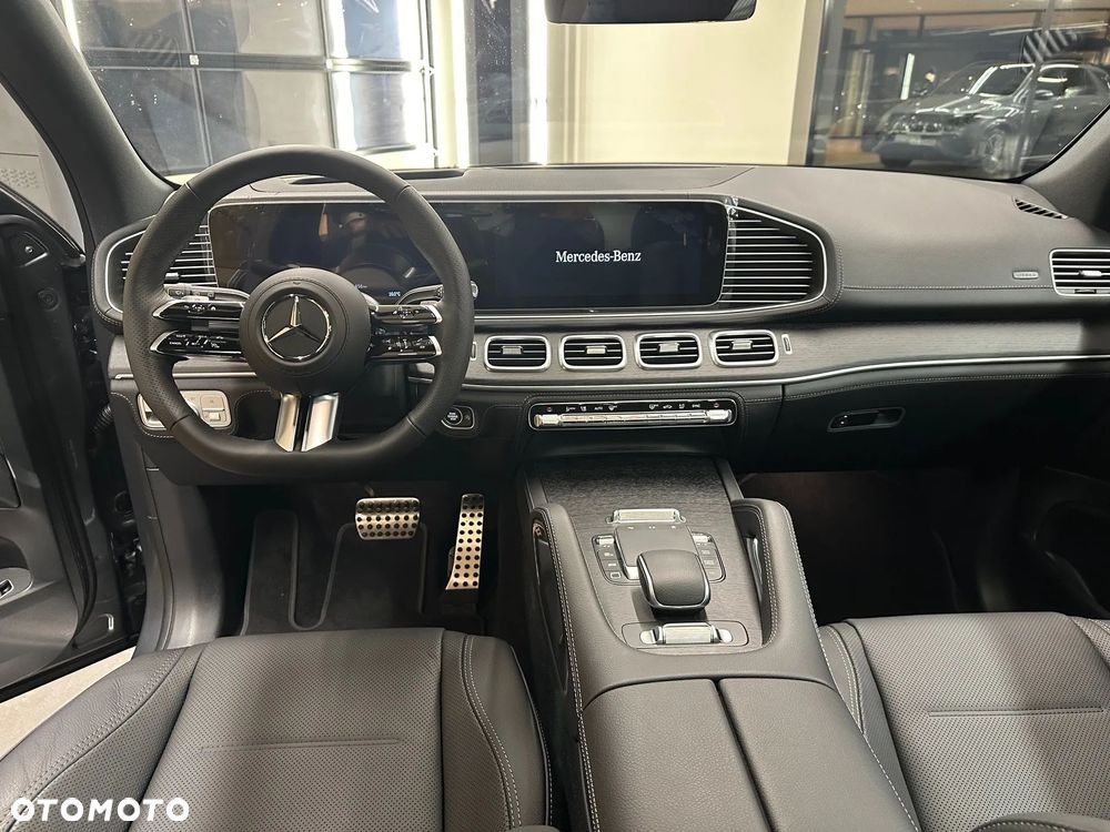 Mercedes-Benz GLE - 23