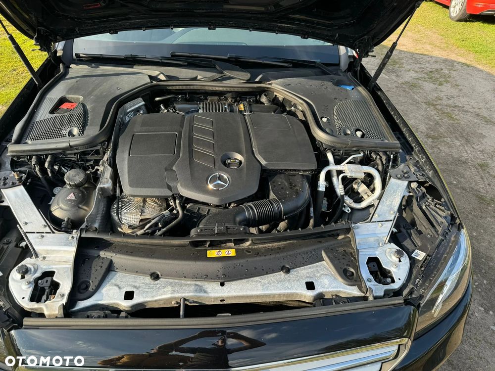 Mercedes-Benz Klasa E - 18