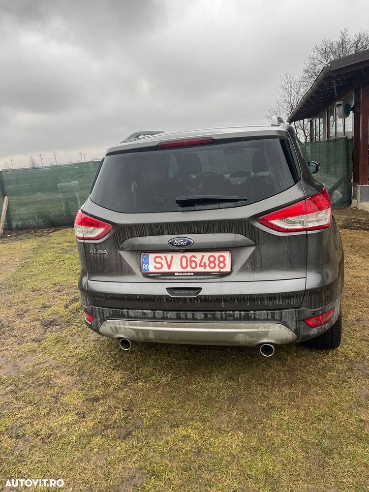 Ford Kuga 2.0 TDCi 4x4 Aut. Titanium - 3