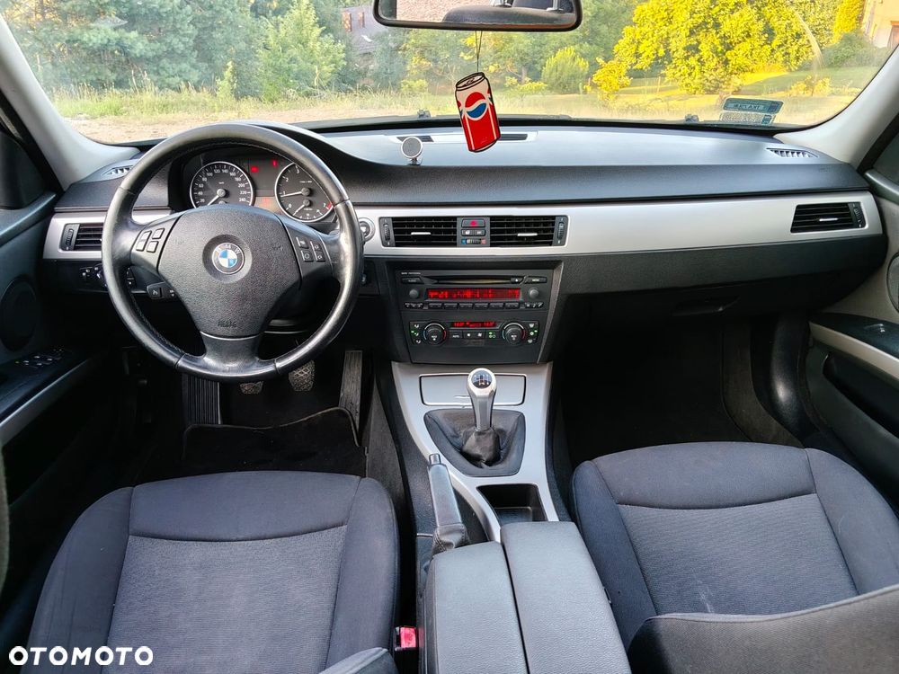 BMW Seria 3 - 8