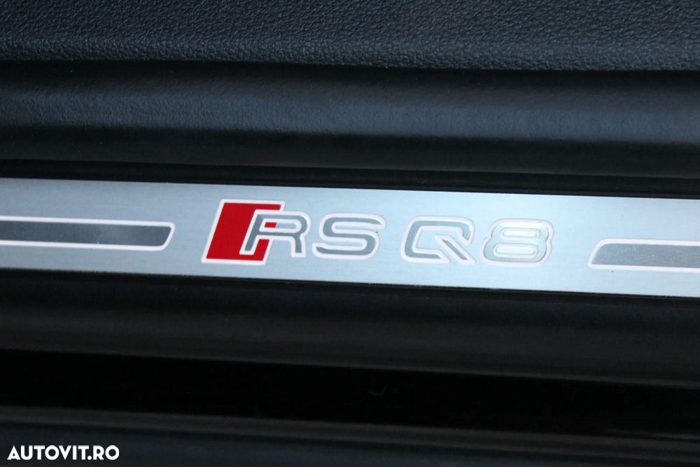 Audi RS Q8 4.0 TFSI quattro MHEV Tiptronic - 27