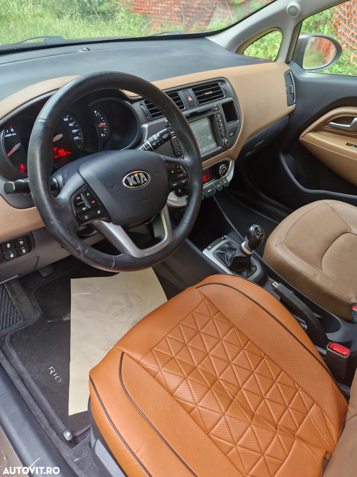 Kia Rio 1.4 Fifa World Cup Edition - 19
