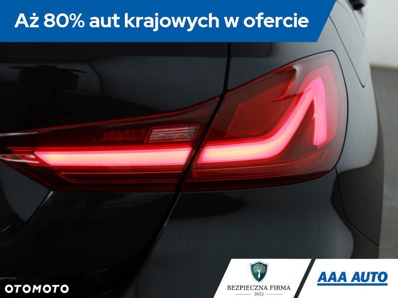 BMW Seria 1 - 11
