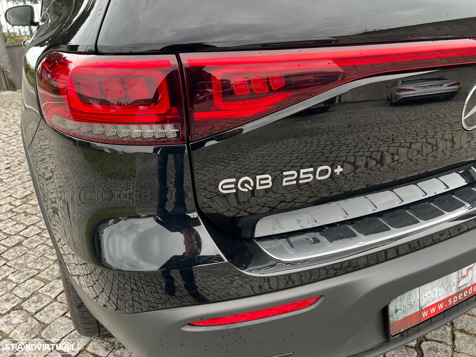 Mercedes-Benz EQB 250+ Progressive - 6